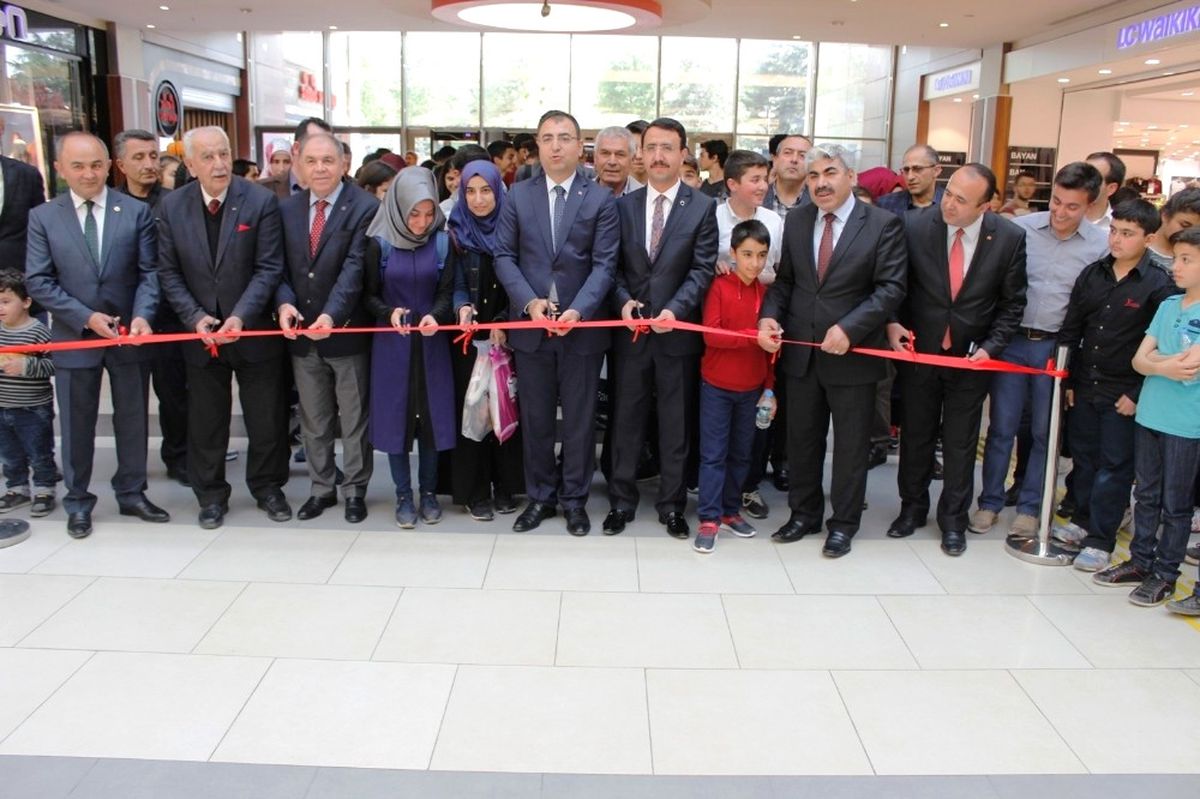 Malatya Parkı Avm \'De Gürün Fotoğraf Sergisi Açıldı