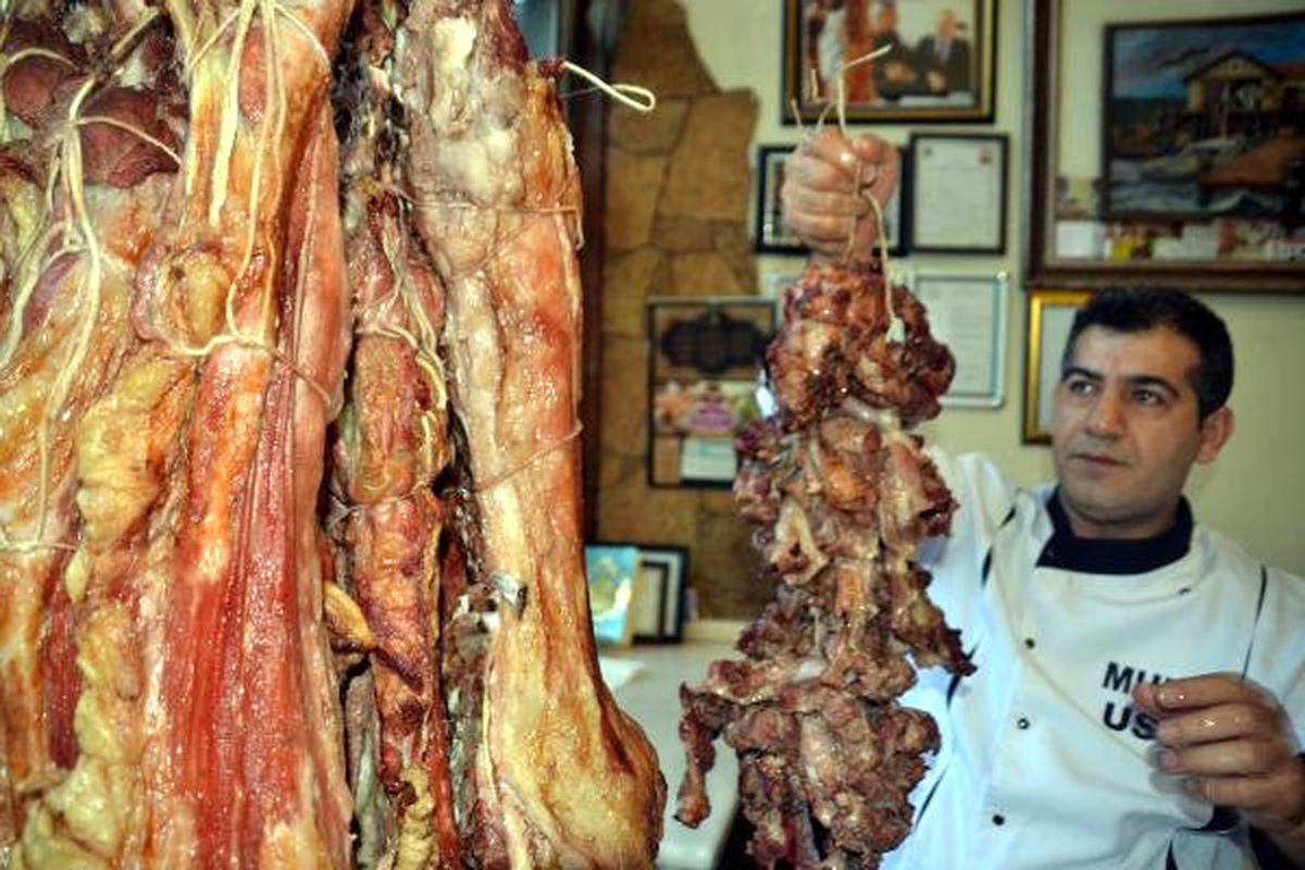 Siirt Büryanı İçin Her Gün Kentte 20 Kuzu Kesiliyor