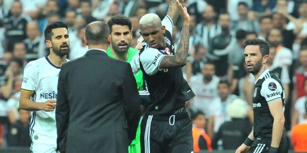 Talisca\'ya Ceza Yolda!