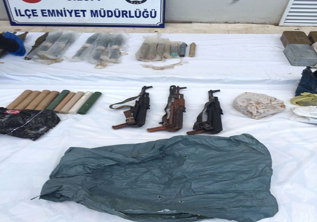 Toprağa Gömülü Mühimmat Bulundu