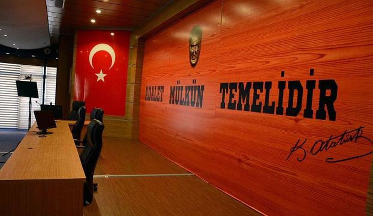 Adana\'daki "Sahte Diploma Çetesi" Davası