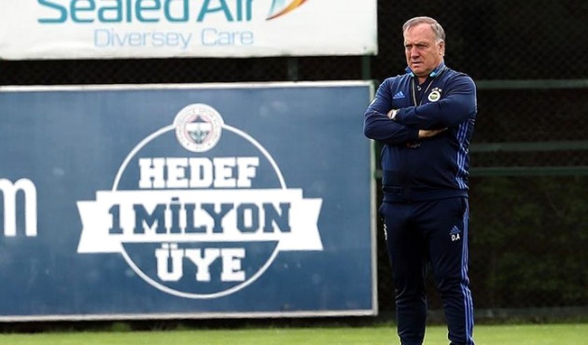 Advocaat, Hollanda Milli Takımı ile Anlaştı