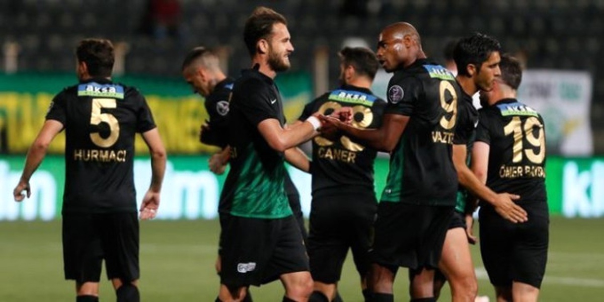 Akhisar Belediyespor Yarım Düzine Gol