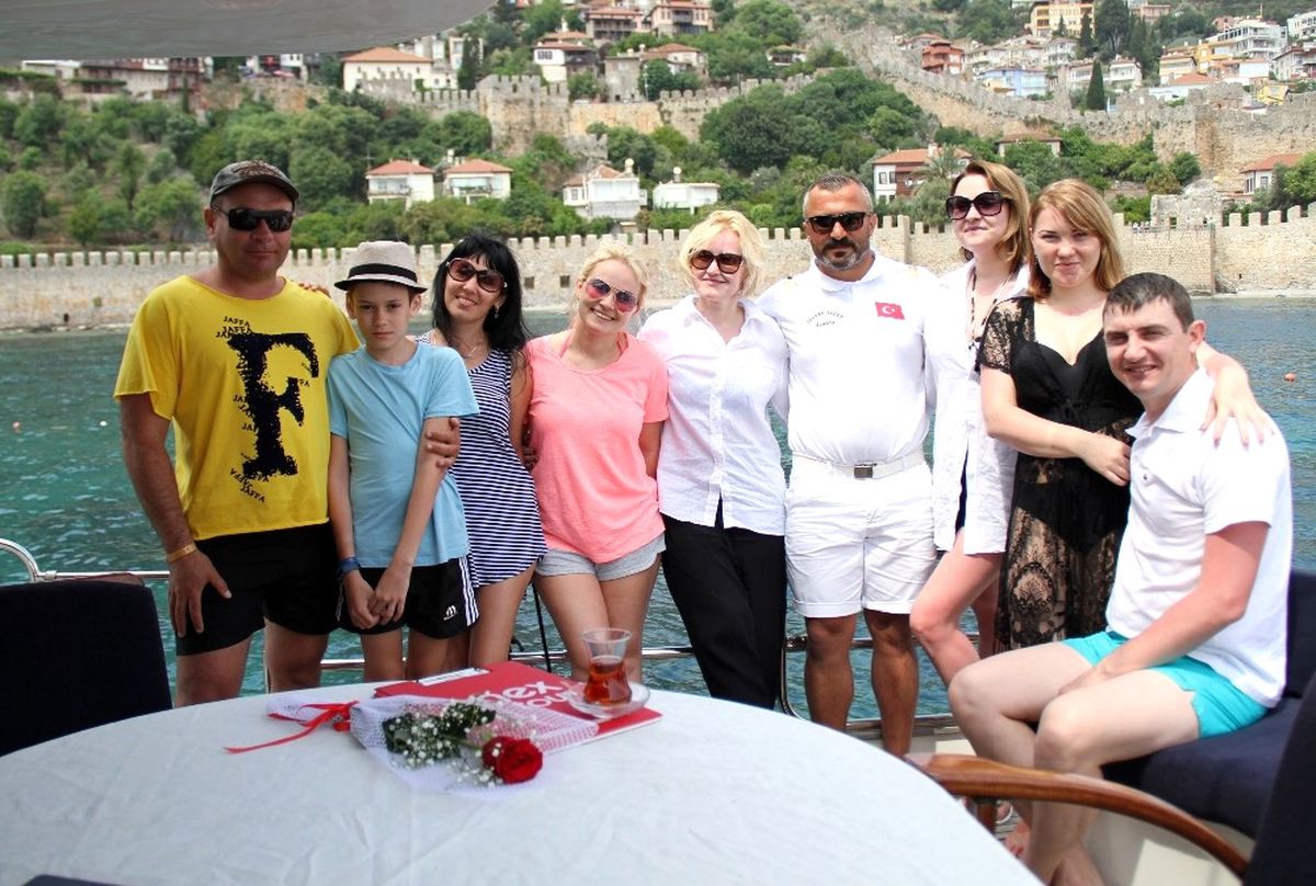 Alanya\'da Günübirlik Turlara Rus ve Ukraynalı Turist Bereketi