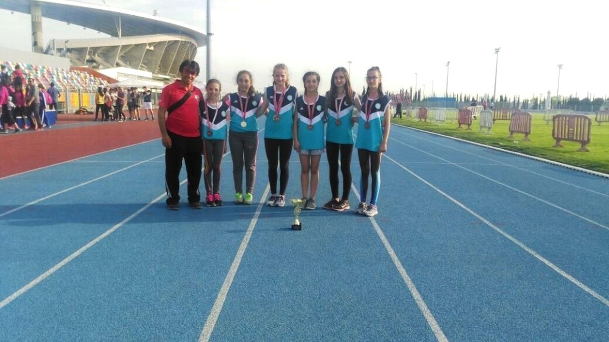 Atletizme Süleymanpaşa Belediyesi Damgası