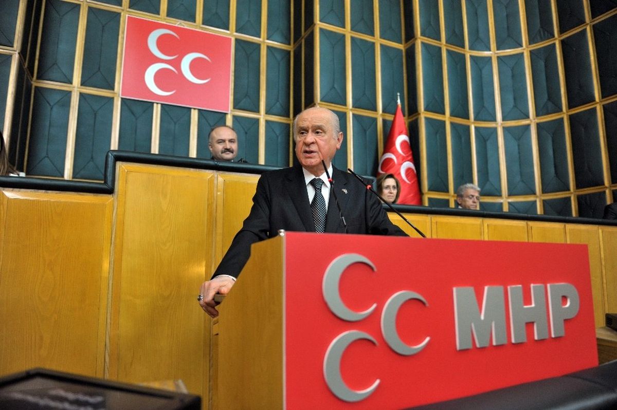 Bahçeli: "Türkiye\'nin Kendi Göbek Bağını Nasıl Kestiğini, Nasıl Keseceğini Herkese Gösterelim"