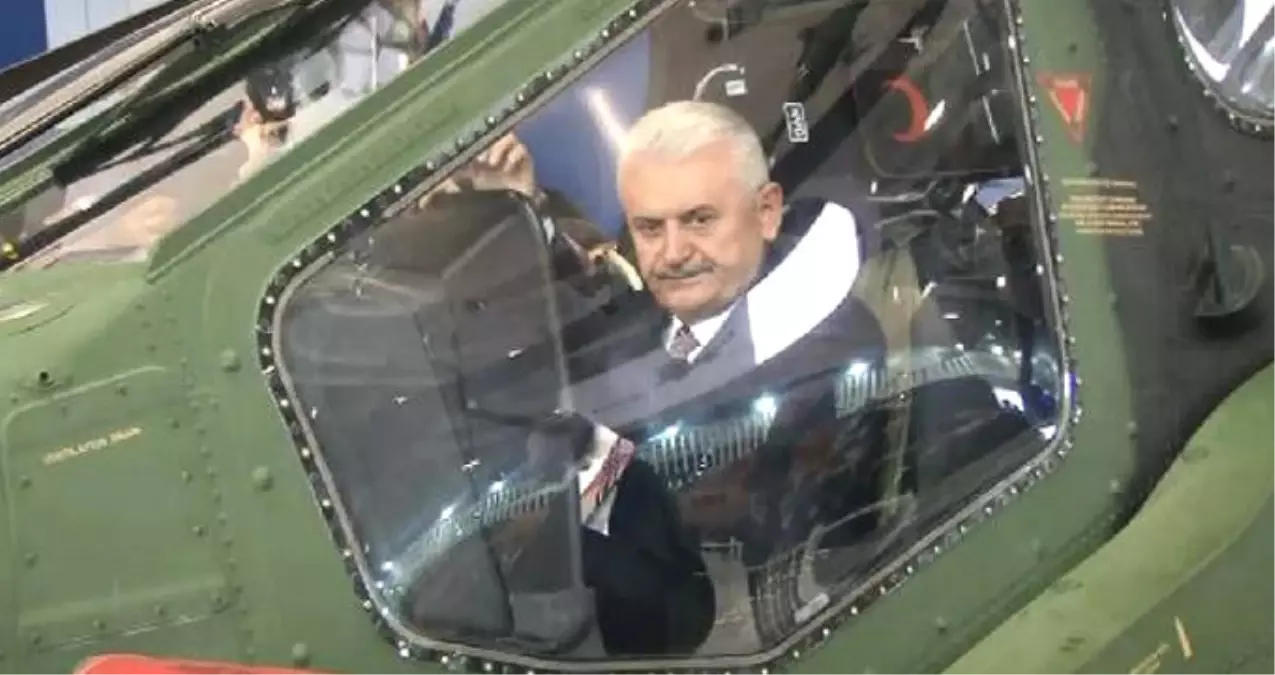 Başbakan Yıldırım İlk Milli Helikopter "Atak"ın Pilot Koltuğunda