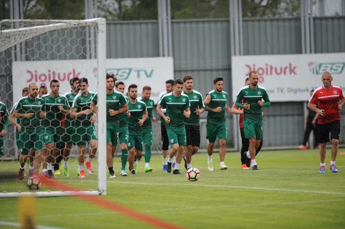 Bursaspor\'da Beşiktaş Hazırlıkları Başladı