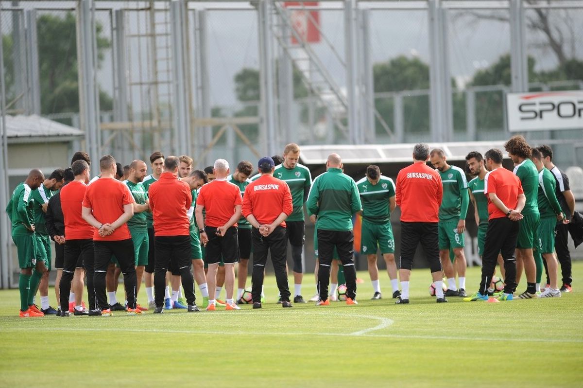Bursaspor\'da Beşiktaş Mesaisi Başladı