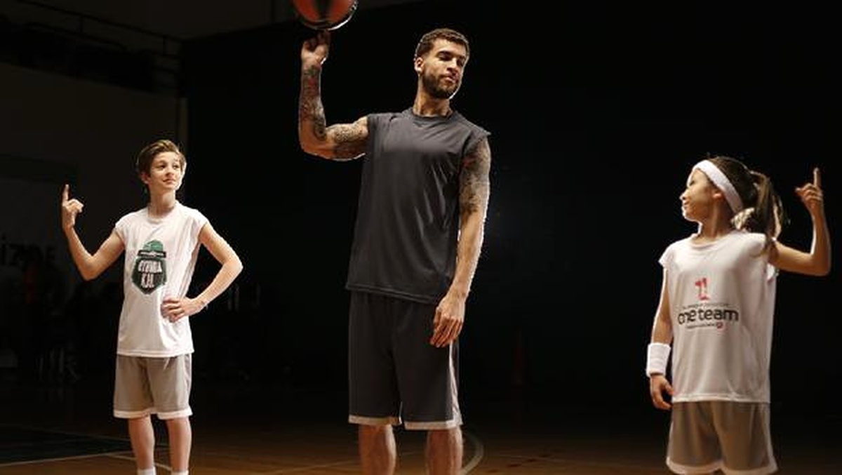 Euroleague Heyecanı İçin \'Oyunda Kal\'