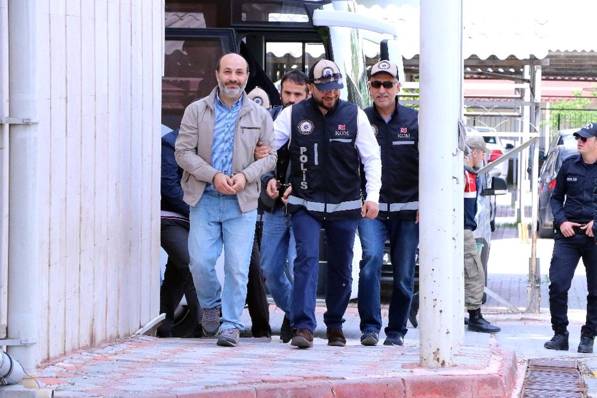 Fetö\'nün Mahrem İmamları Adliyeye Sevk Edildi