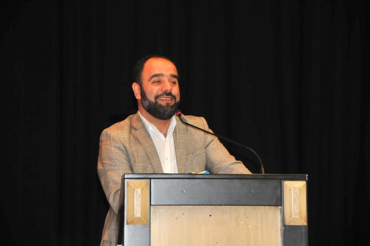 İlahiyatçı Yazar Bulut Akşehir\'de Kur\'an ile Yaşamayı Anlattı