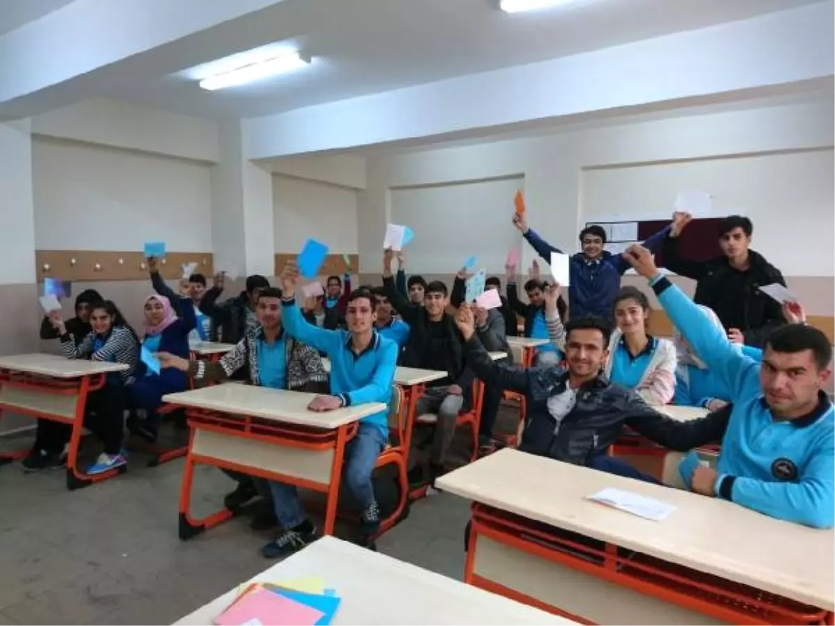 Kartal Uğur Okulları\'ndan Diyarbakır ve Şırnak\'a Dostluk Eli