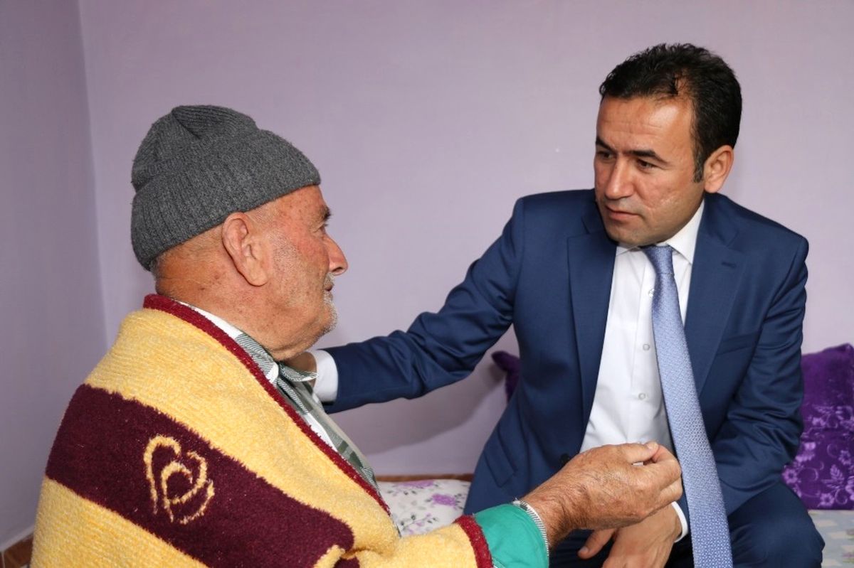 Kayapınar\'dan Yaşlılara Moral Gezisi