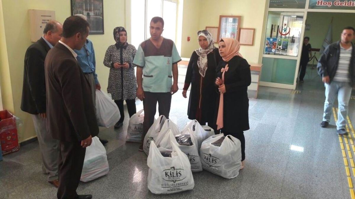 Kilis Belediyesinden Annelere Hediye