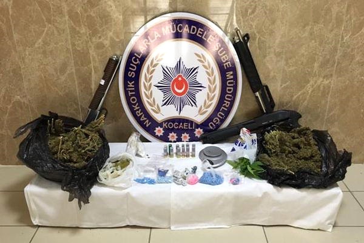 Kocaeli Merkezli Uyuşturucu Operasyonu: 20 Gözaltı