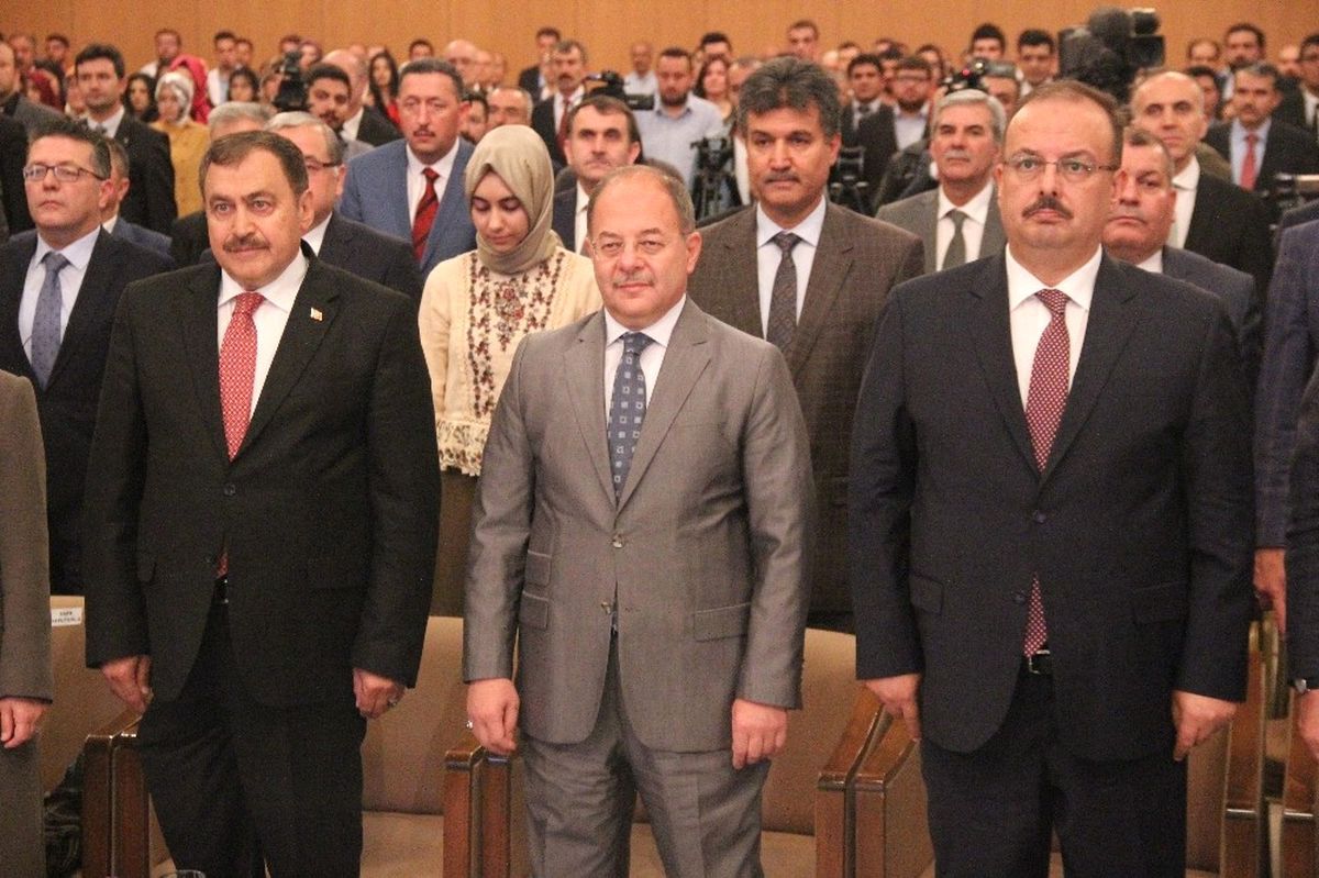 Konya\'da "Birinci Uluslararası Tıbbi ve Aromatik Bitkiler Kongresi"