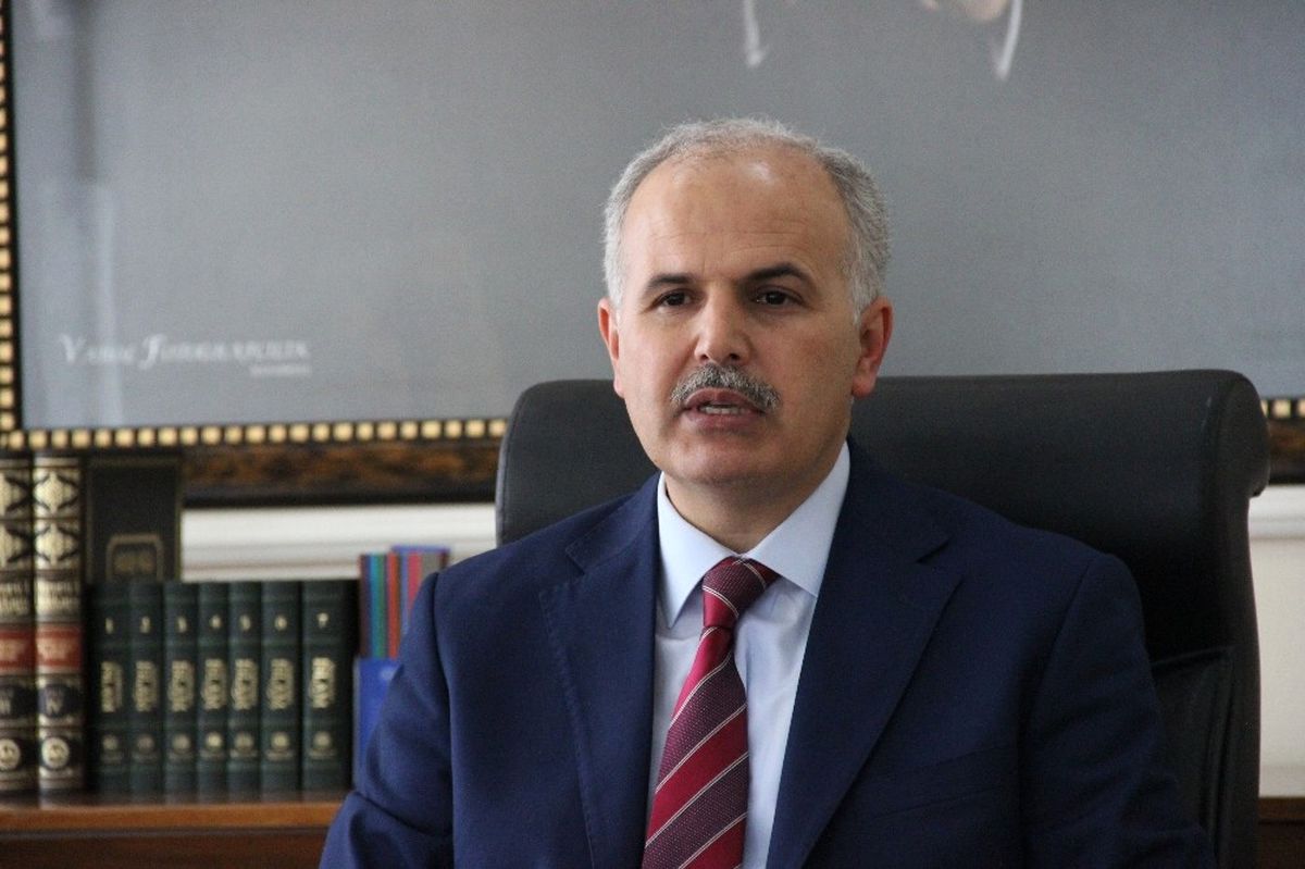 Kütahya İl Müftüsü Hüseyin Hazırlar\'ın Berat Kandili Mesajı