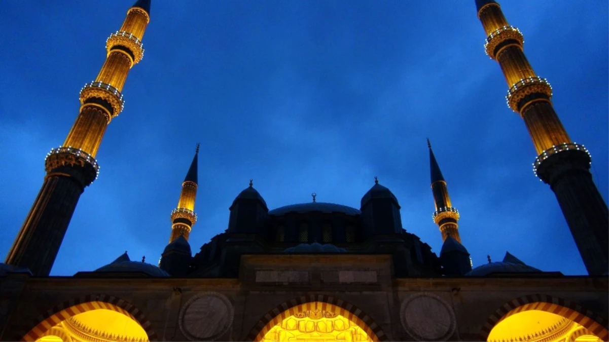 Mimar Sinan\'ın "Ustalık Eseri"Nde Son Ramazan