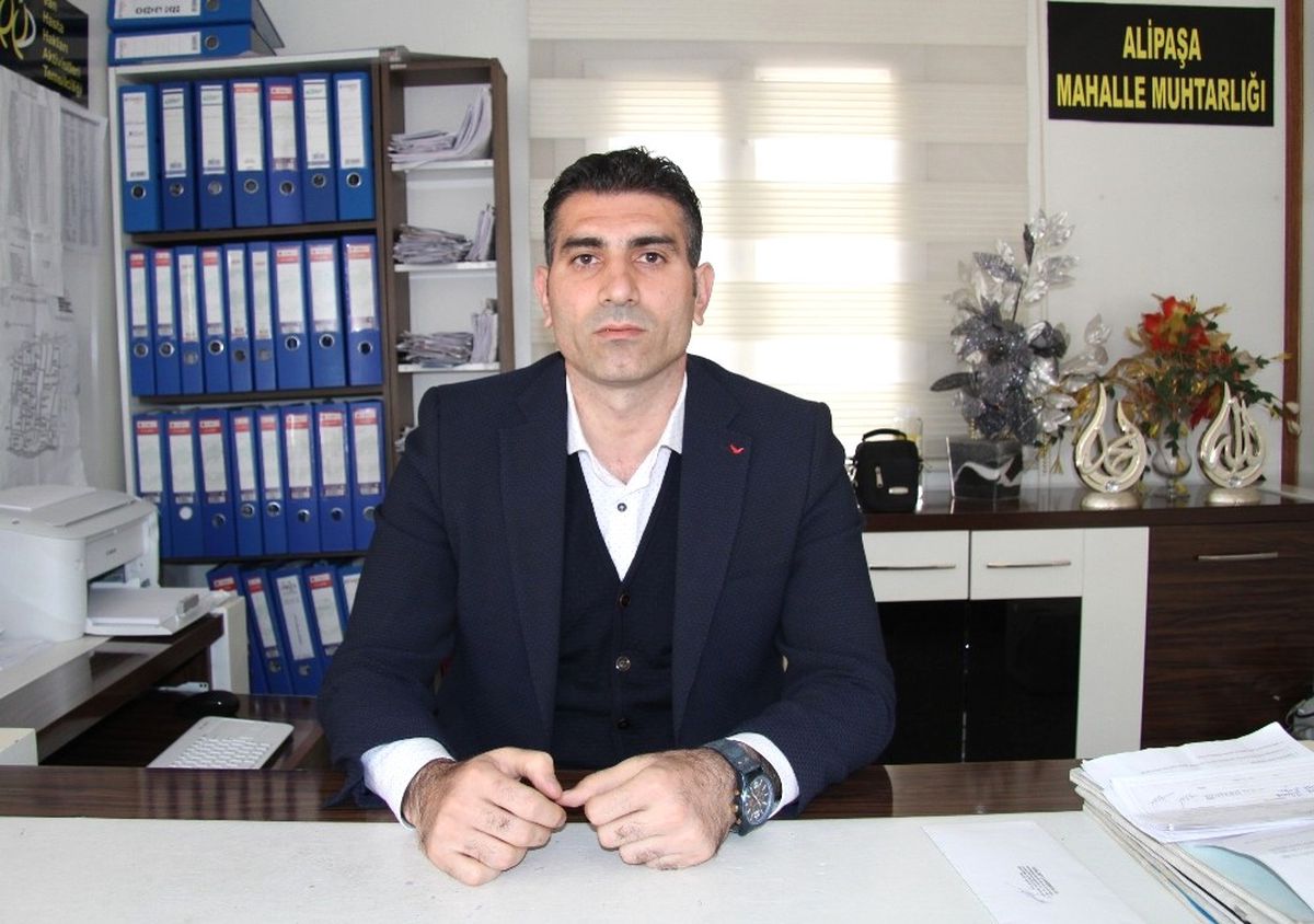 Muhtar Dilmaç\'tan Mahalle Sakinlerine Avantaj Card Hizmeti
