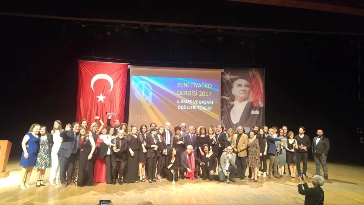 Nilüfer Belediyesi "Tiyatro"Ya Emek Ödülü