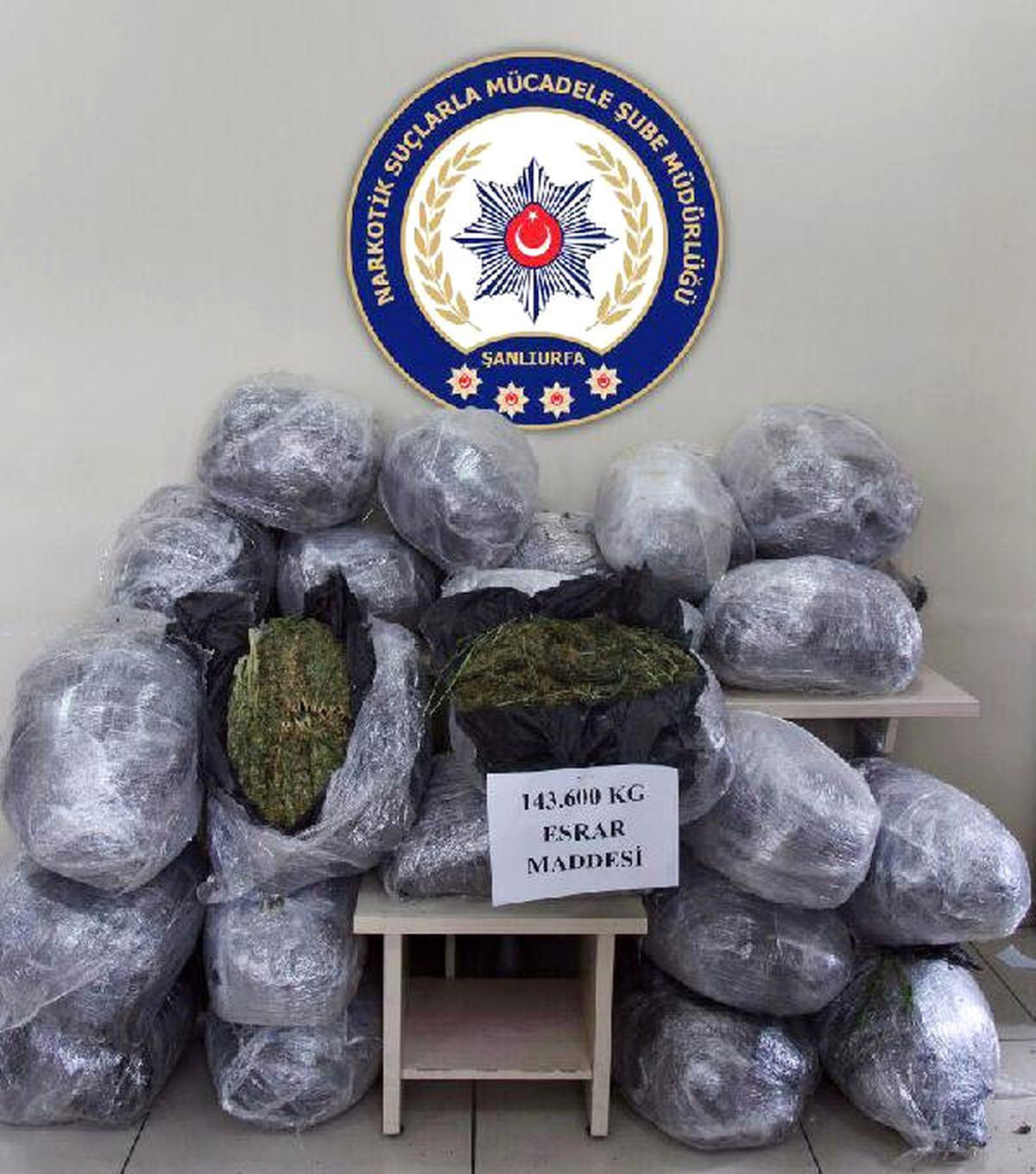 Şanlıurfa\'da, 143 Kilo 600 Gram Esrara 3 Tutuklama