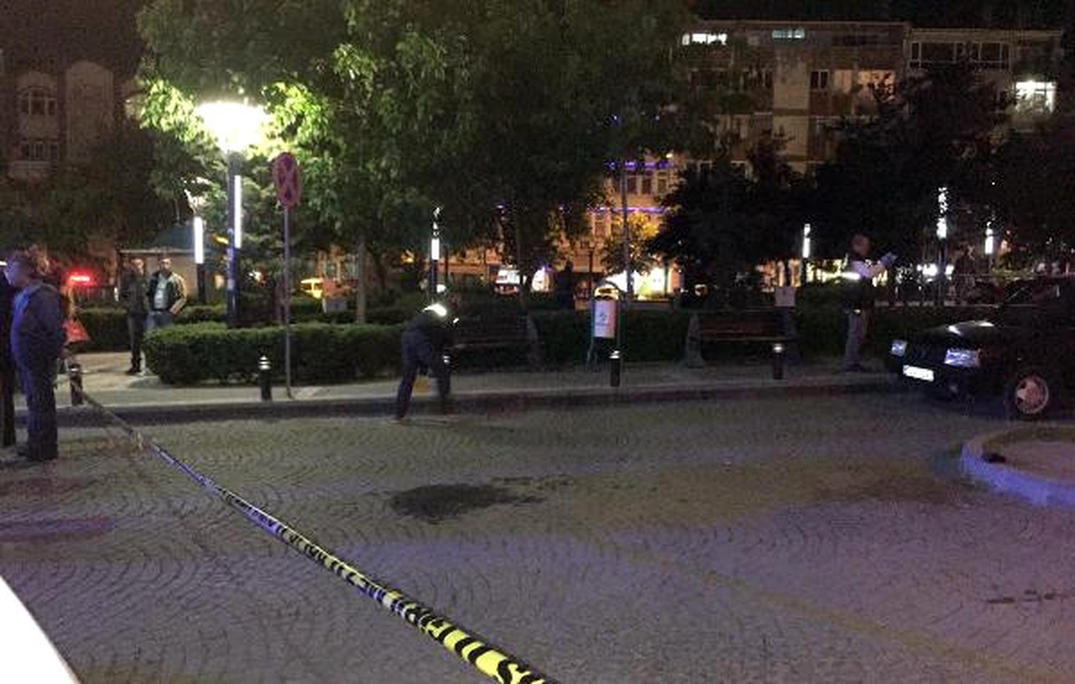 Tartıştığı Eski Ortağını Parkta Öldürdü