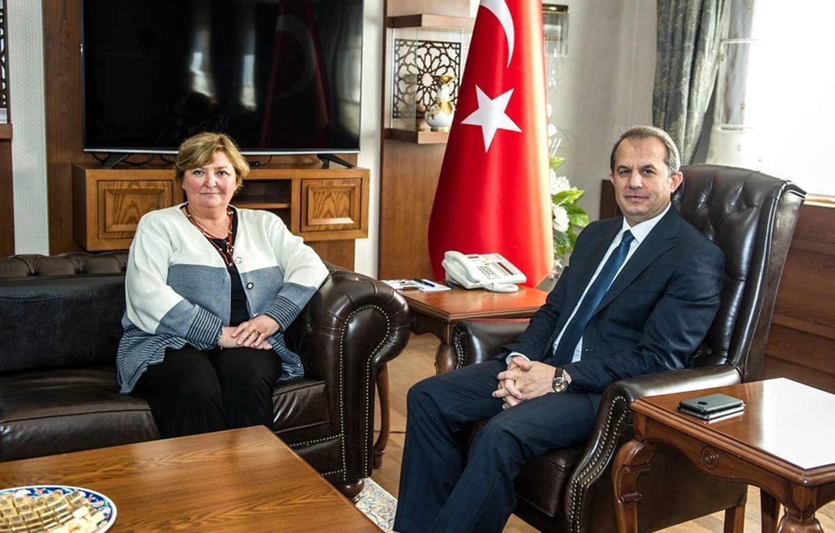 Vali Taşyapan, Pascale Moreau\'yu Kabul Etti