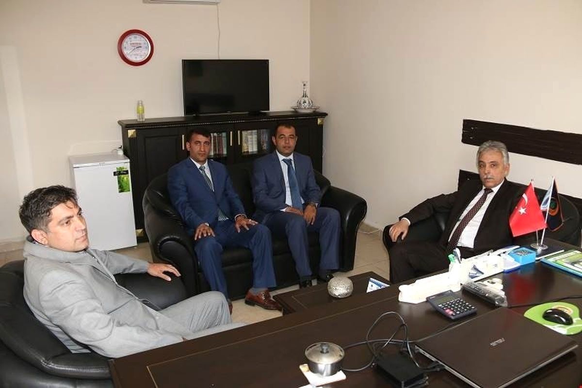 Vali Toprak\'tan Kurumlara Ziyaret