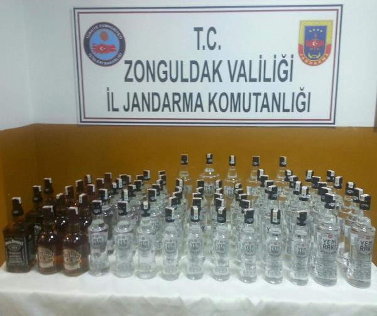 Zonguldak\'ta Kaçak İçki Satan Market Sahibine Gözaltı