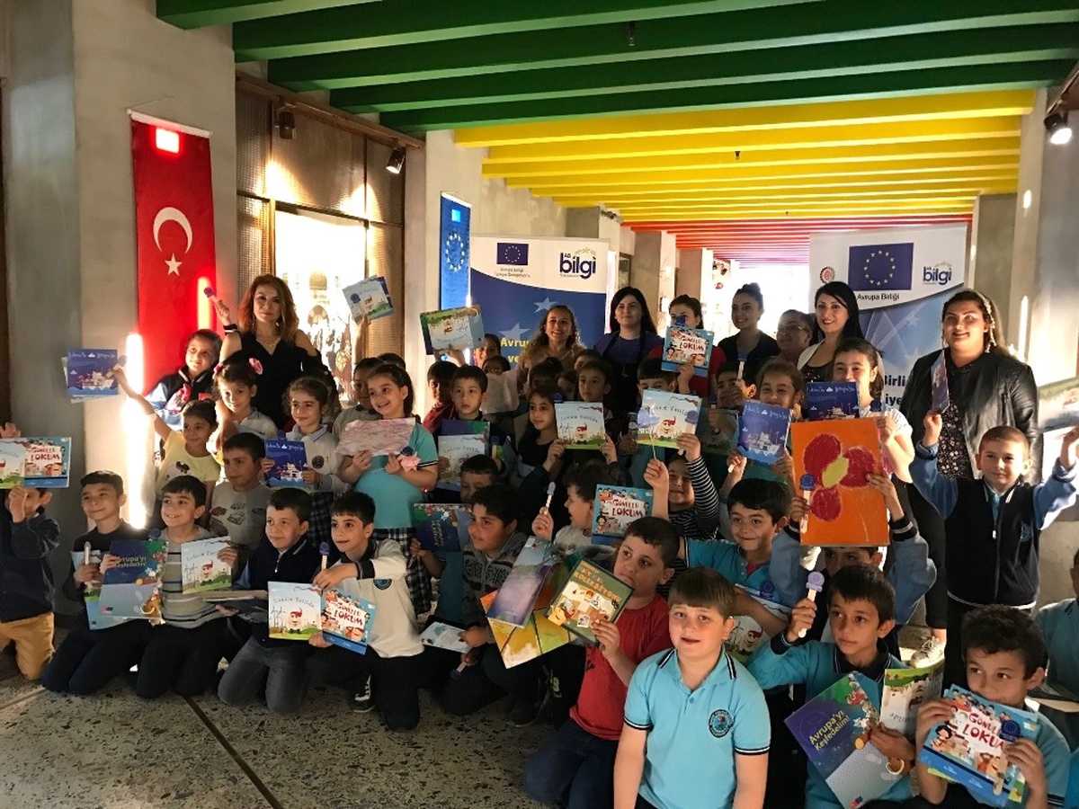 Avrupa Günü "Sanatta Avrupa Sembolleri" Etkinliği ile Kutlandı