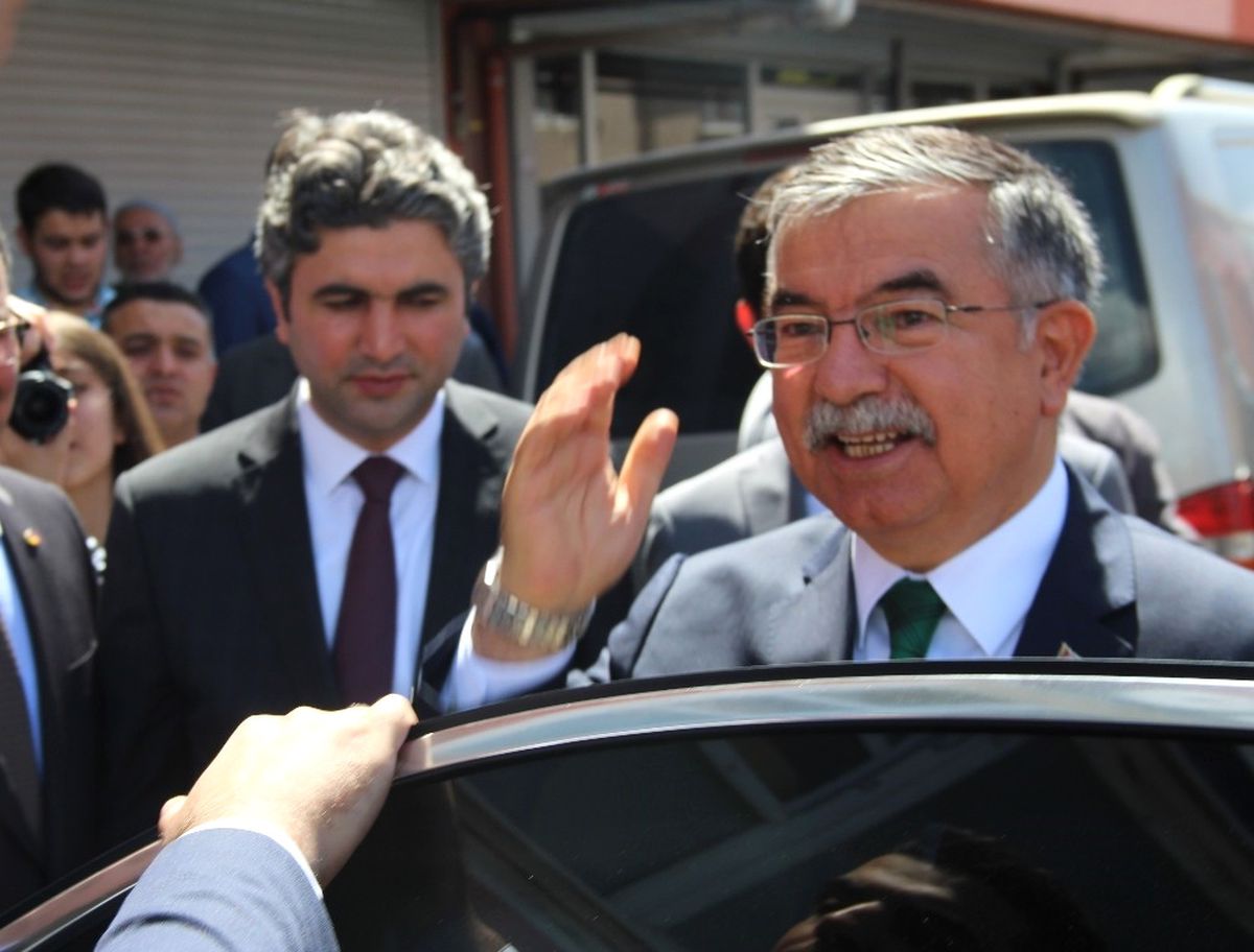 Bakan Yılmaz, Konya\'da Çeşitli Ziyaretler Gerçekleştirdi