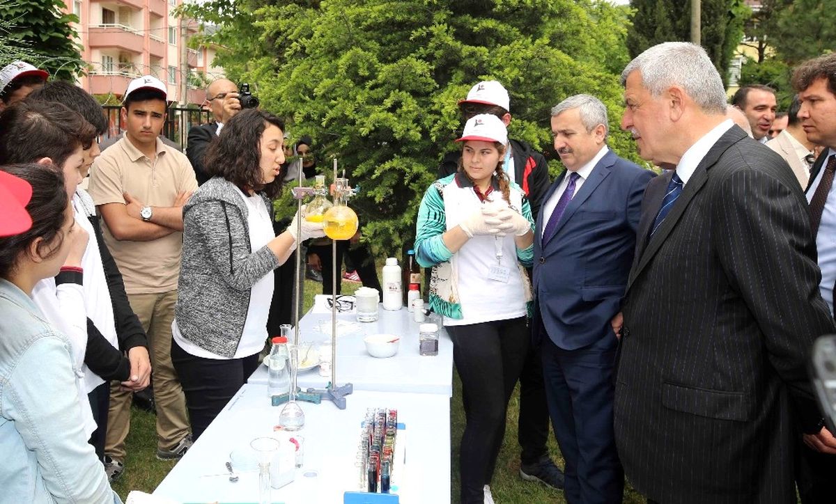 Başkan Karaosmanoğlu: "Körfez\'de Aziz Sancar\'lar Yetişiyor"