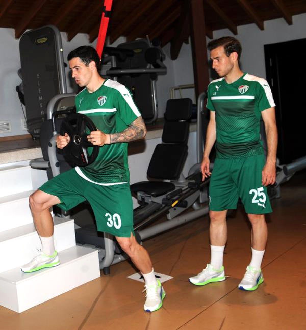 Bursaspor Salonda Çalıştı