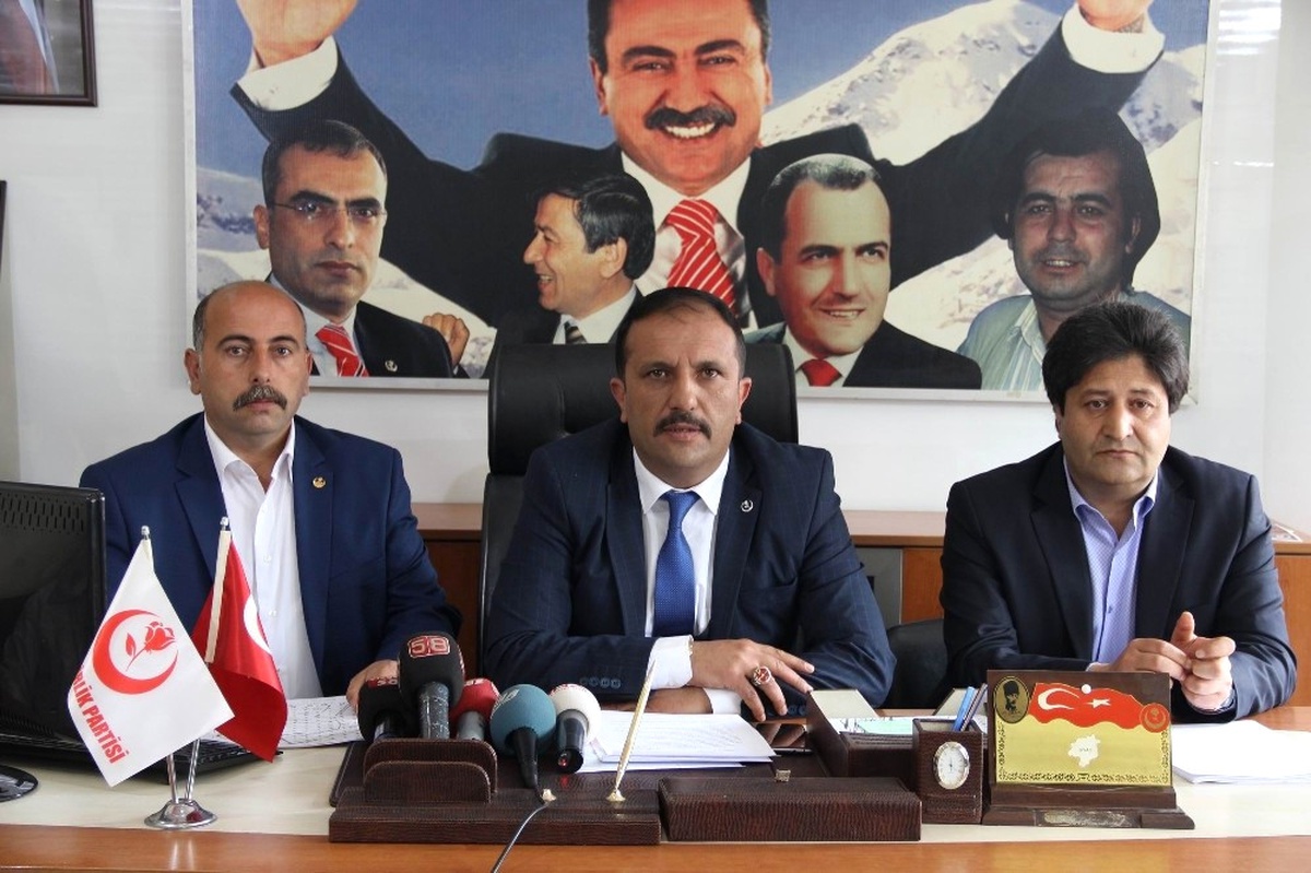 Büyük Birlik Partisi\'nden, Sivas Belediyesi\'ne Tepki