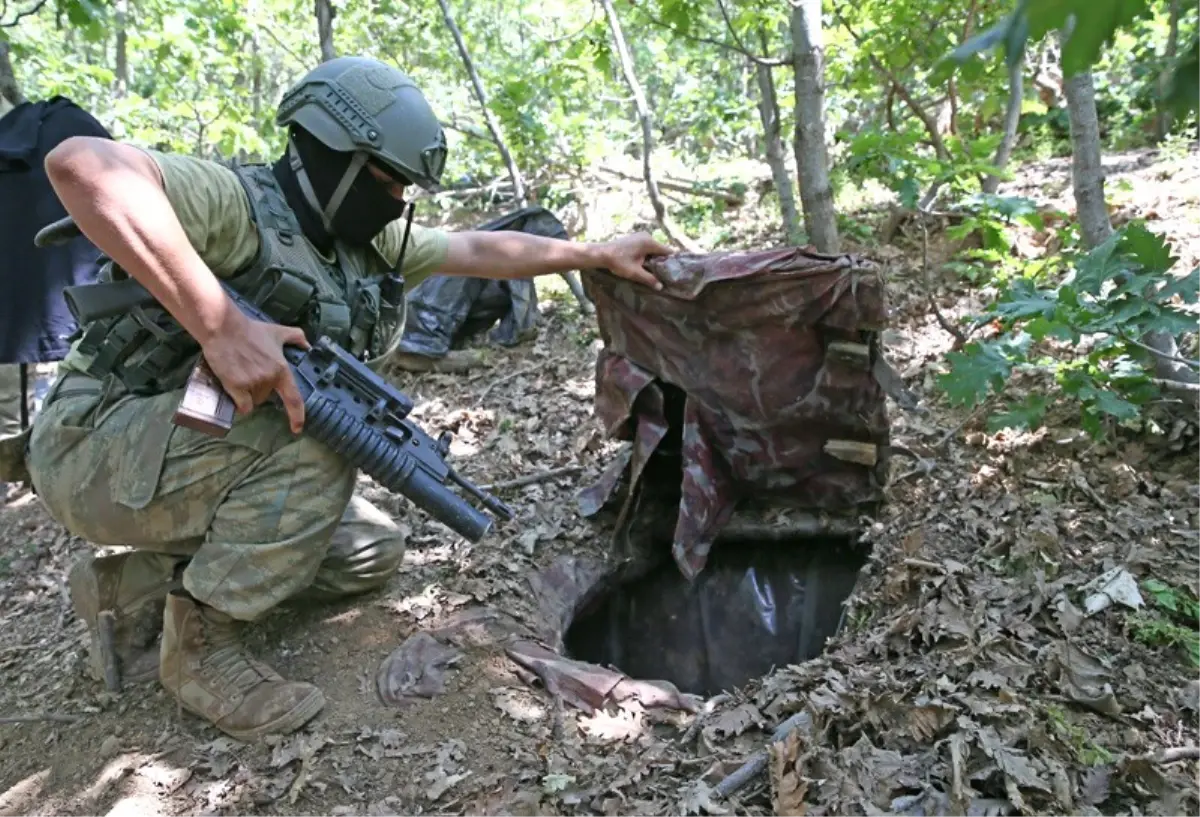 Dha Yurt - 21 Gündür Kato Dağı\'nda Süren Operasyonda PKK\'ya Ait 26 Mağara Bulundu