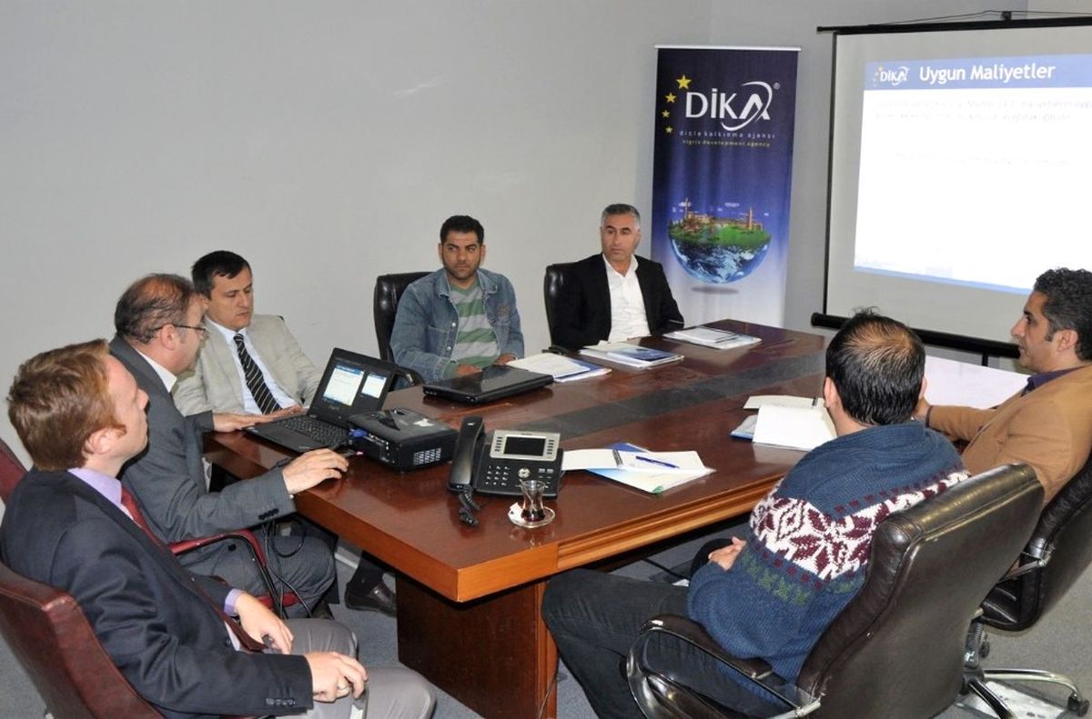 Dika\'dan Başarılı Proje Sahiplerine Uygulamalı Eğitim
