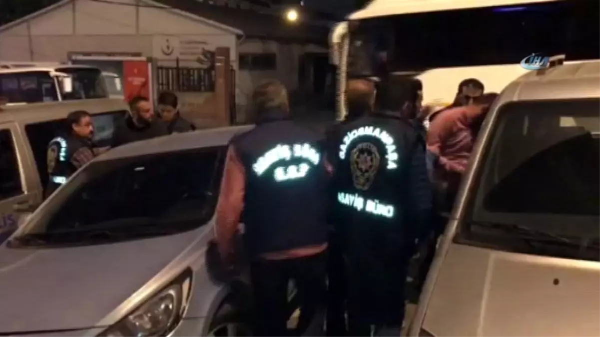 Gaziosmanpaşa\'da Polis Operasyonu: 3 Gözaltı