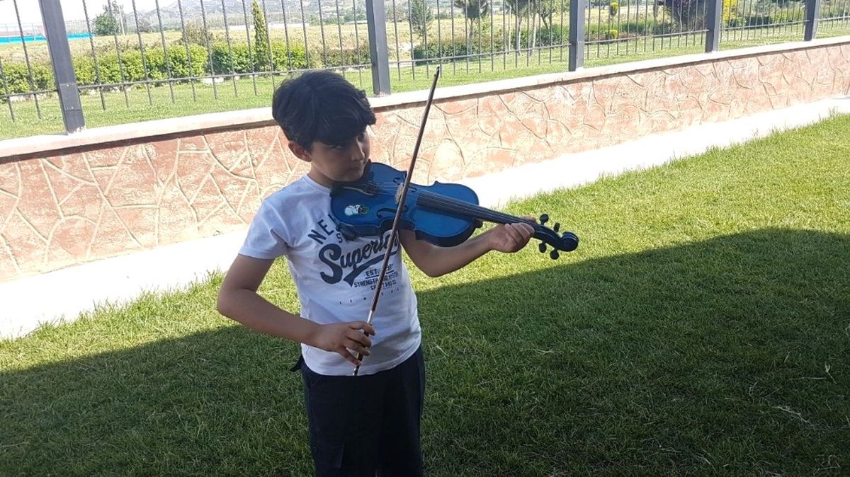 Geleceğin Keman Virtüözleri Büyükşehirde Yetişiyor