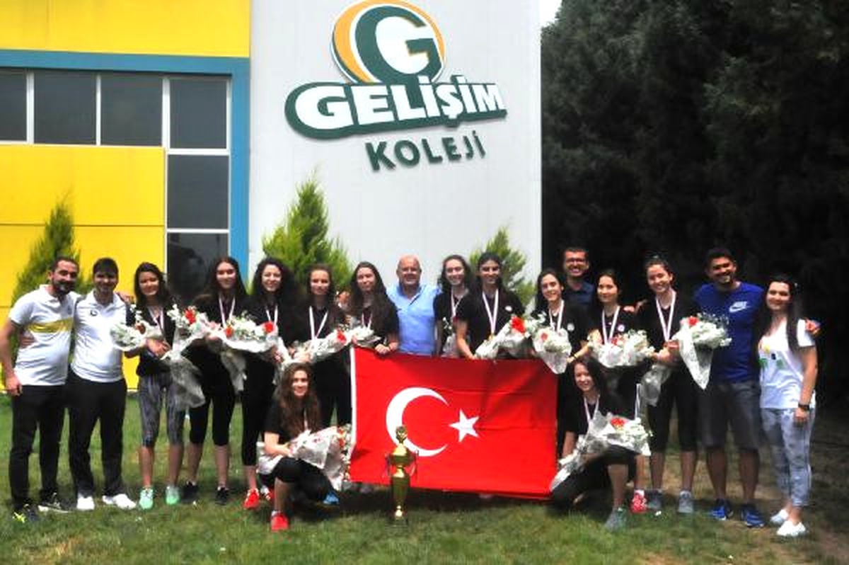 Gelişim Koleji Namağlup Şampiyon