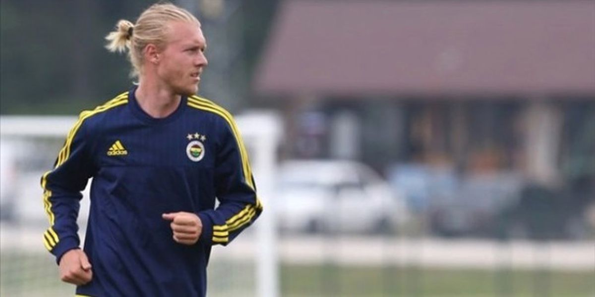 Kjaer, Fenerbahçe\'de Kalıyor!