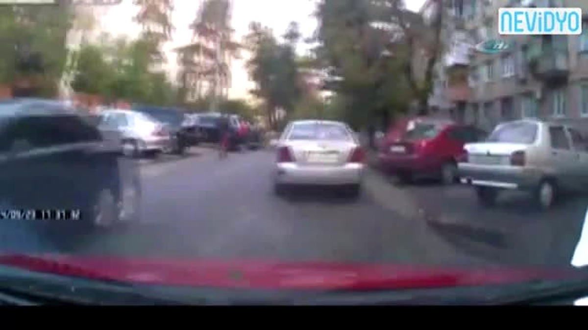 Kornadan Koran Kadın Yere Kapaklandı
