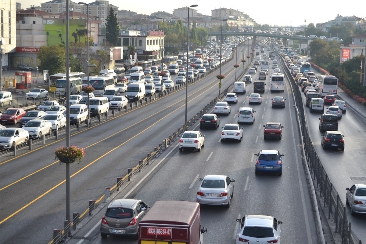 Motorlu Kara Taşıtları İstatistikleri Açıklandı