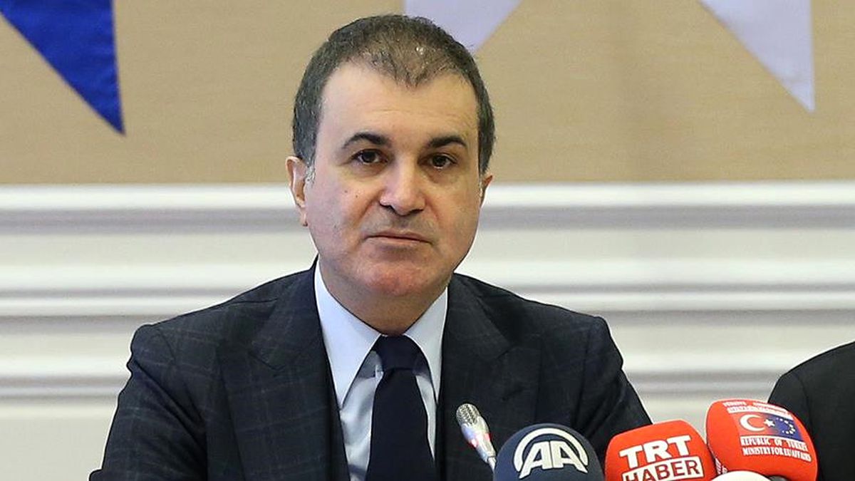 Ömer Çelik, "Sayın Hahn, Türkiye\'de Üyelik Müzakereleri Dondurulsun Anlamına Gelen Bir Cümle Sarf...