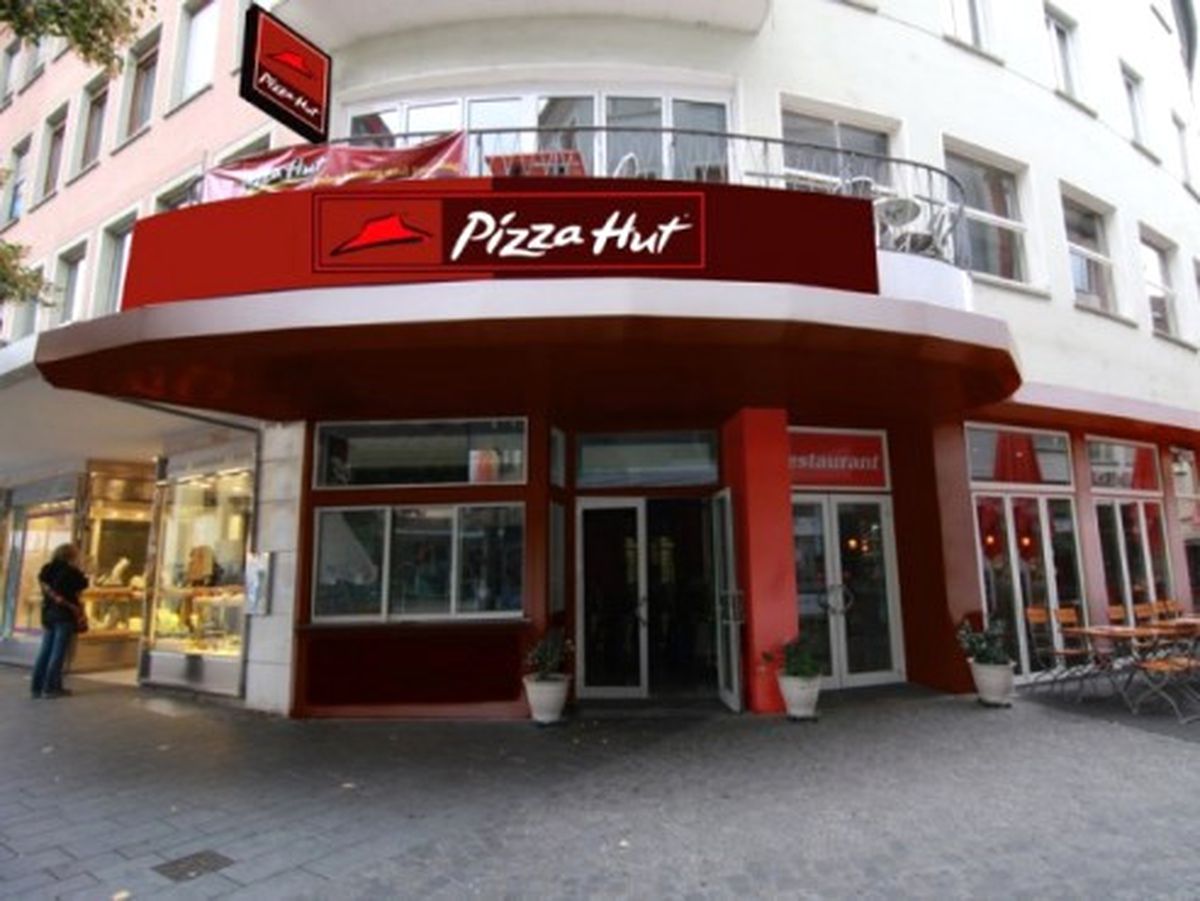 Pizza Hut \'Skandal\' Paylaşımı İçin Özür Diledi