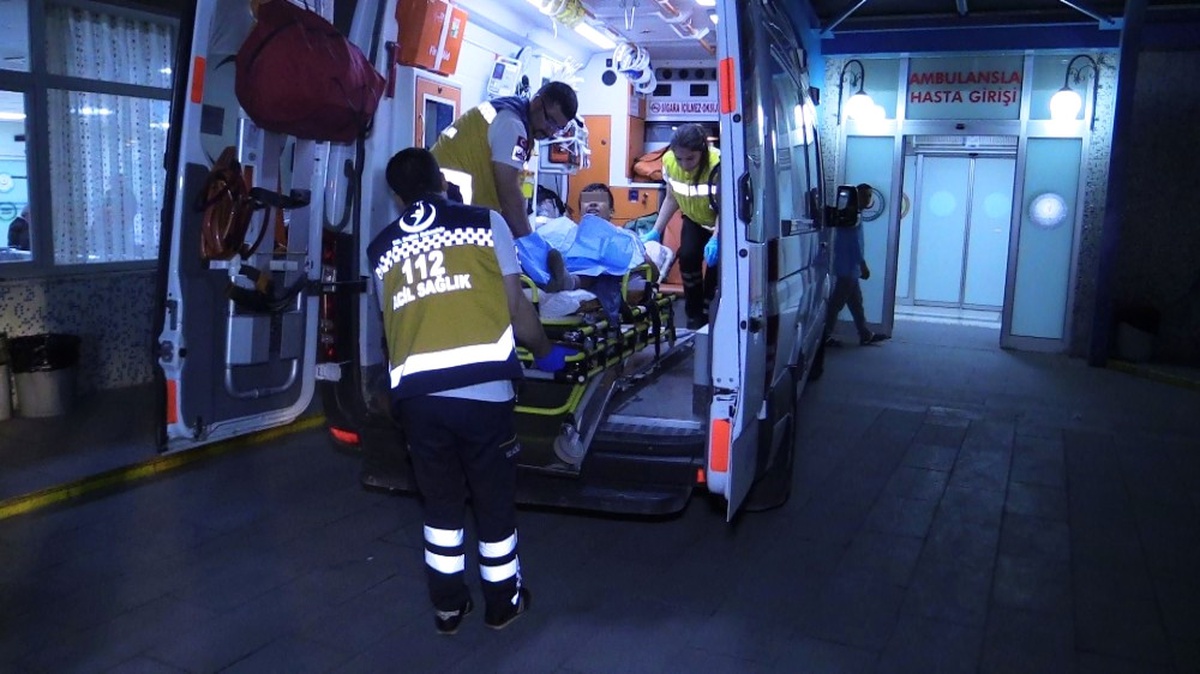 Sokakta Arkadaşı ile Sohbet Ederken Vuruldu