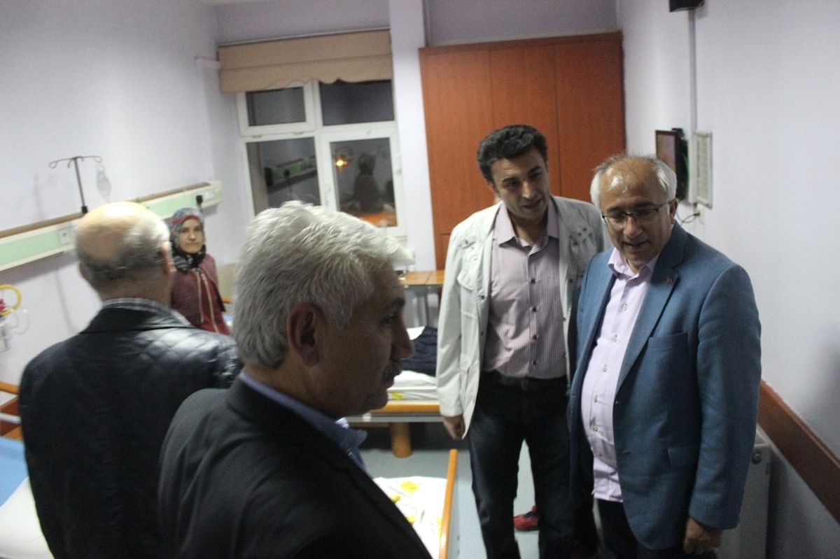 Tavşanlı\'da Gıda Zehirlenmesi