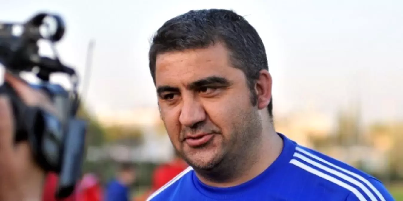 Ümit Özat\'a Şok Cevap