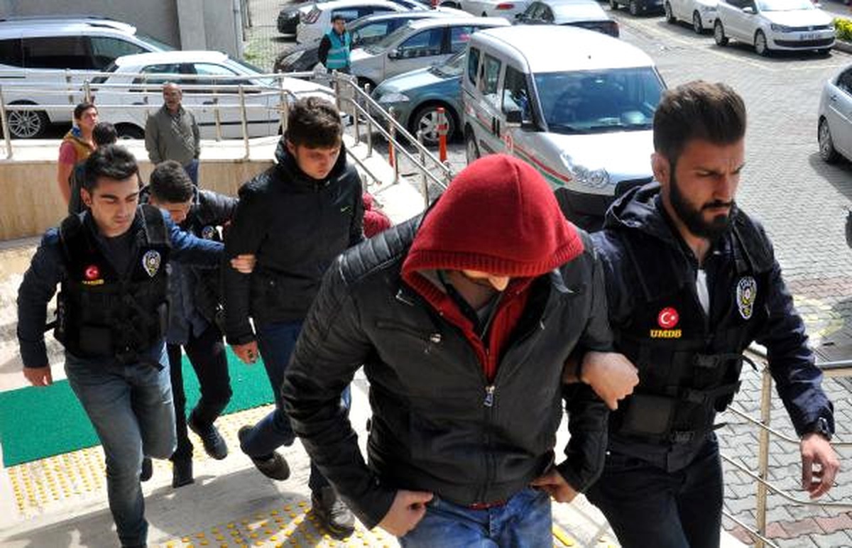 Zonguldak\'ta Uyuşturucu Operasyonu:  9 Gözaltı
