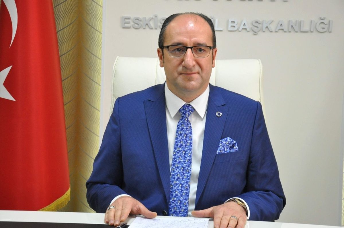 AK Parti Eskişehir İl Başkanı Dündar Ünlü\'nün Basın Açıklaması